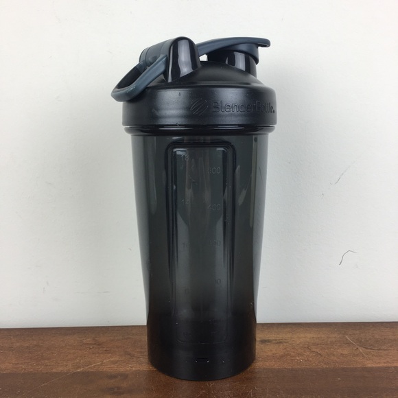 Blender Bottle Classic V2 Shaker Bottle - Black 18 Oz Grey Top - Picture 3 of 7